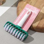 Валик для нарезки полос из теста «Сладость» 14х17х4 см, цвет белый